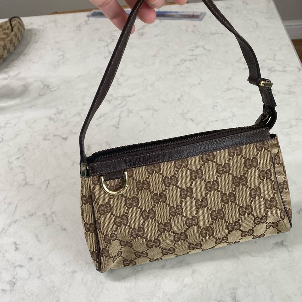 Gucci bag. Great condition. Authentic.